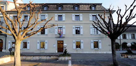 Locaux communaux de la place du Château à Nyon
